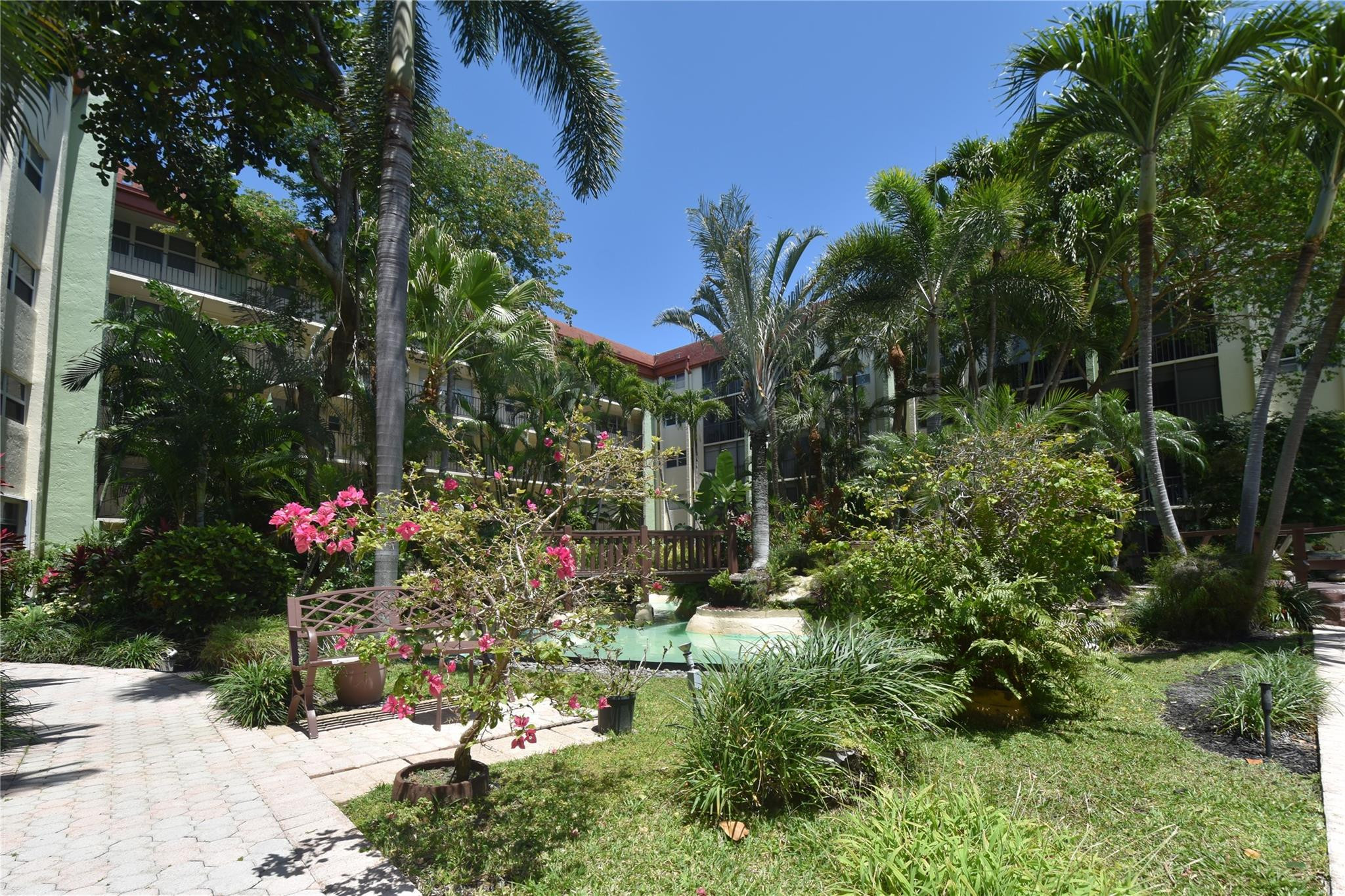 5300 NE 24th Terrace 125C