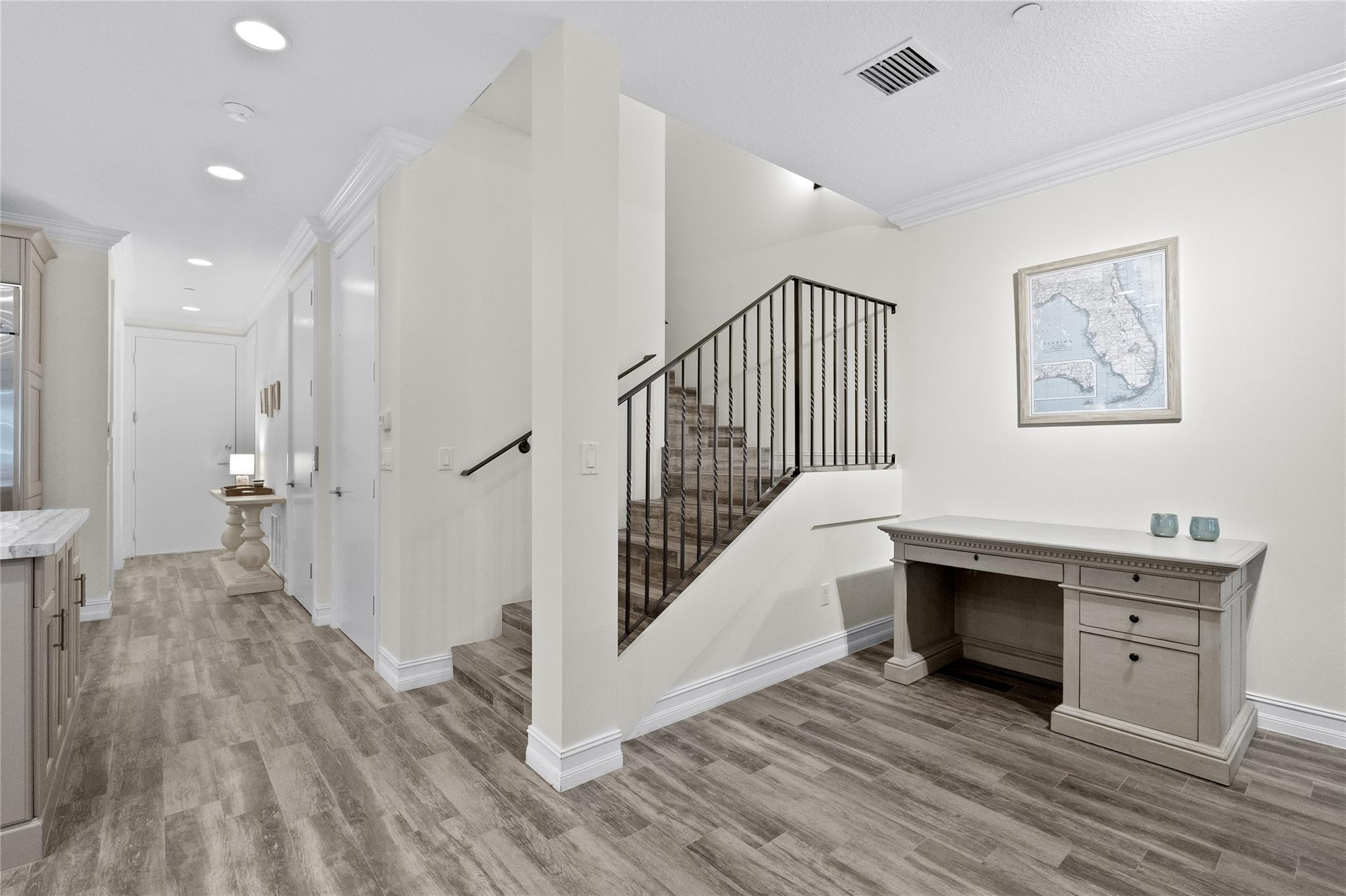 105 Isle Of Venice Drive 105