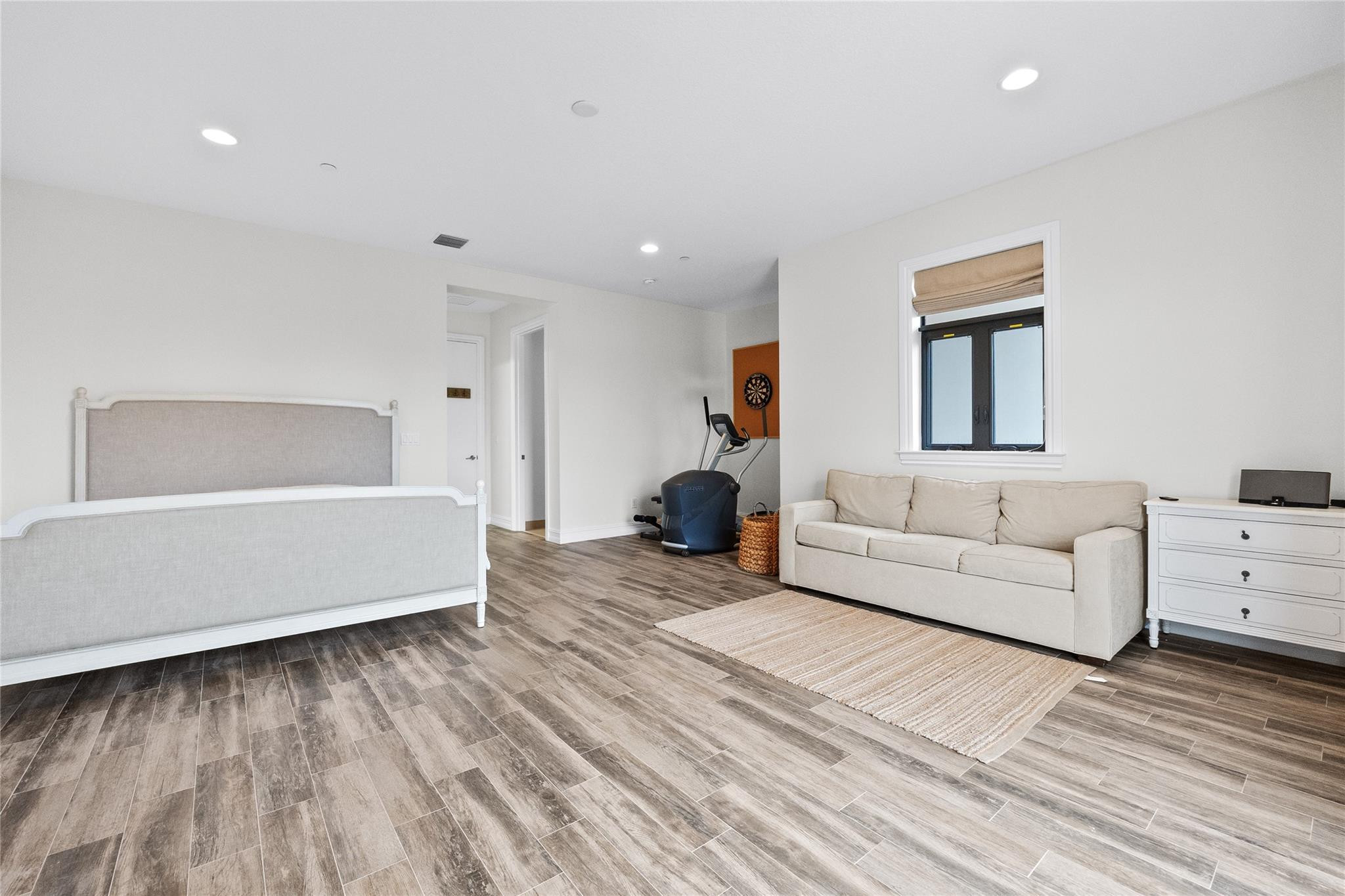 105 Isle Of Venice Drive 105