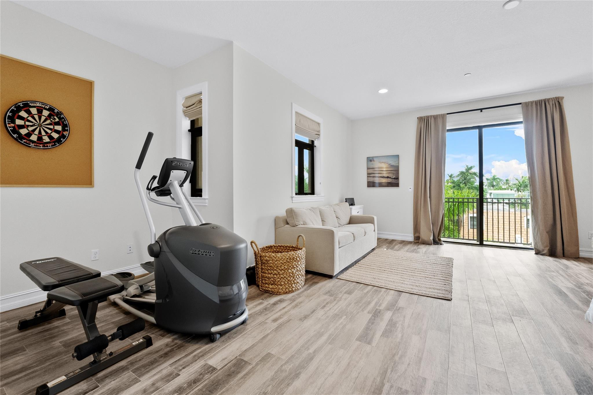 105 Isle Of Venice Drive 105