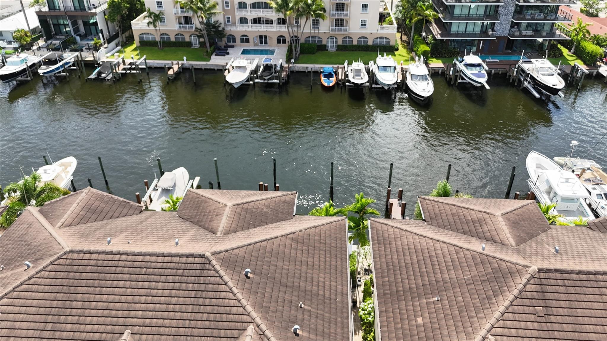105 Isle Of Venice Drive 105
