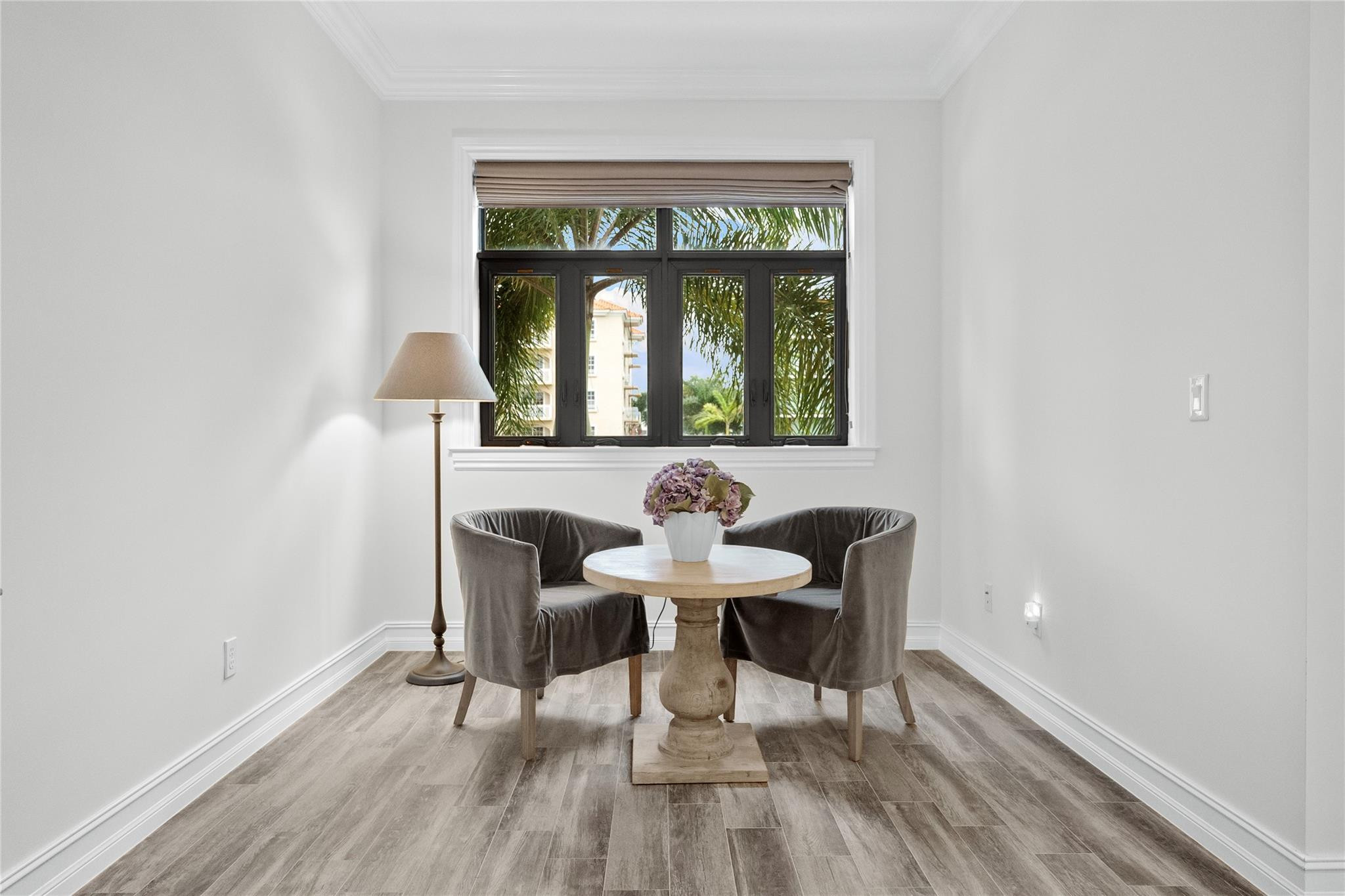105 Isle Of Venice Drive 105