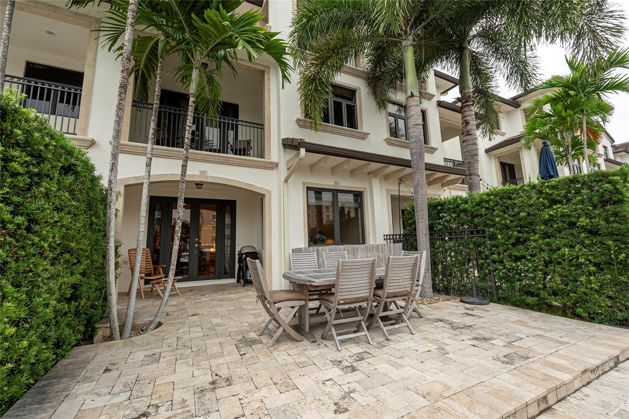 105 Isle Of Venice Drive 105