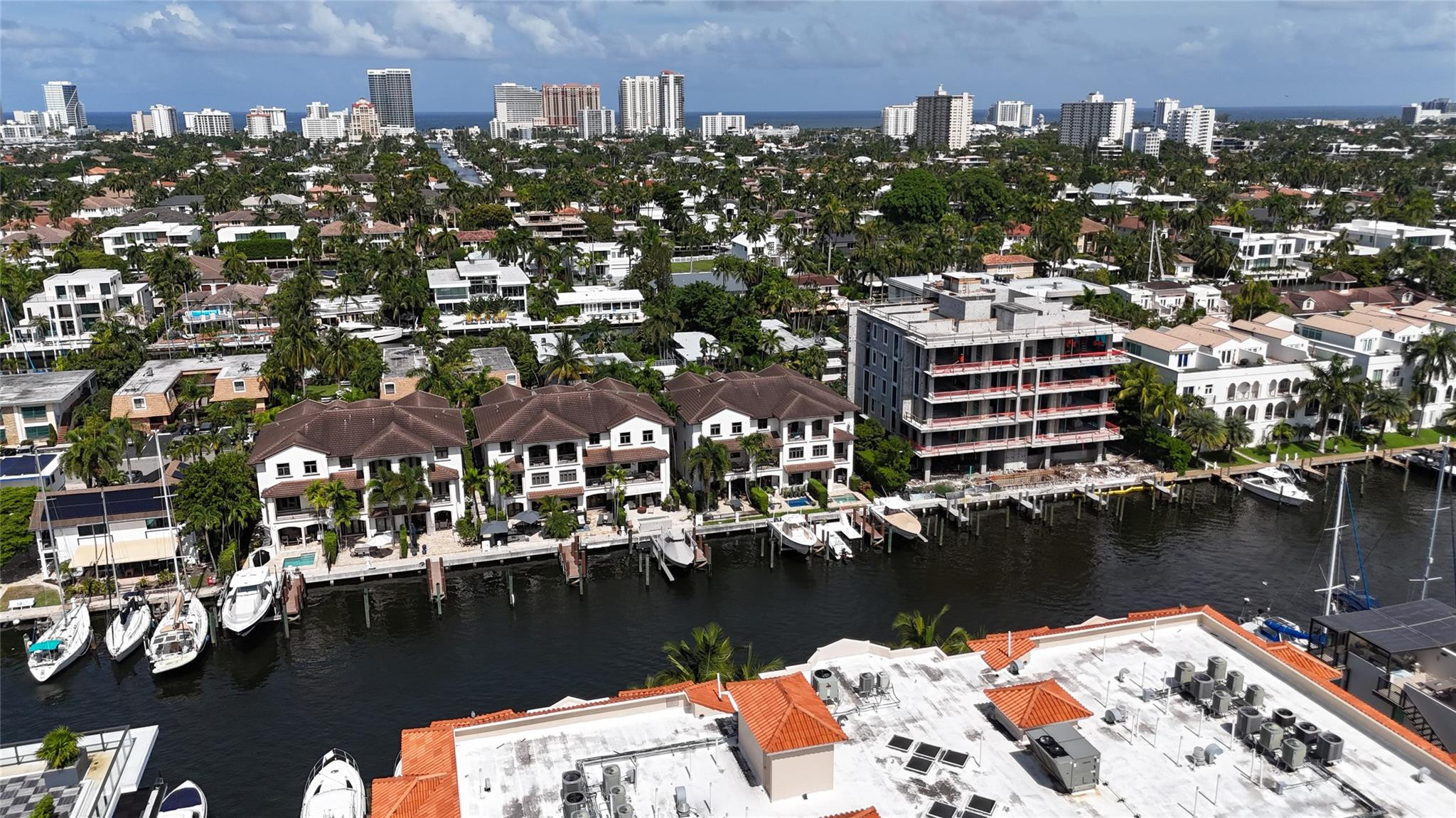 105 Isle Of Venice Drive 105