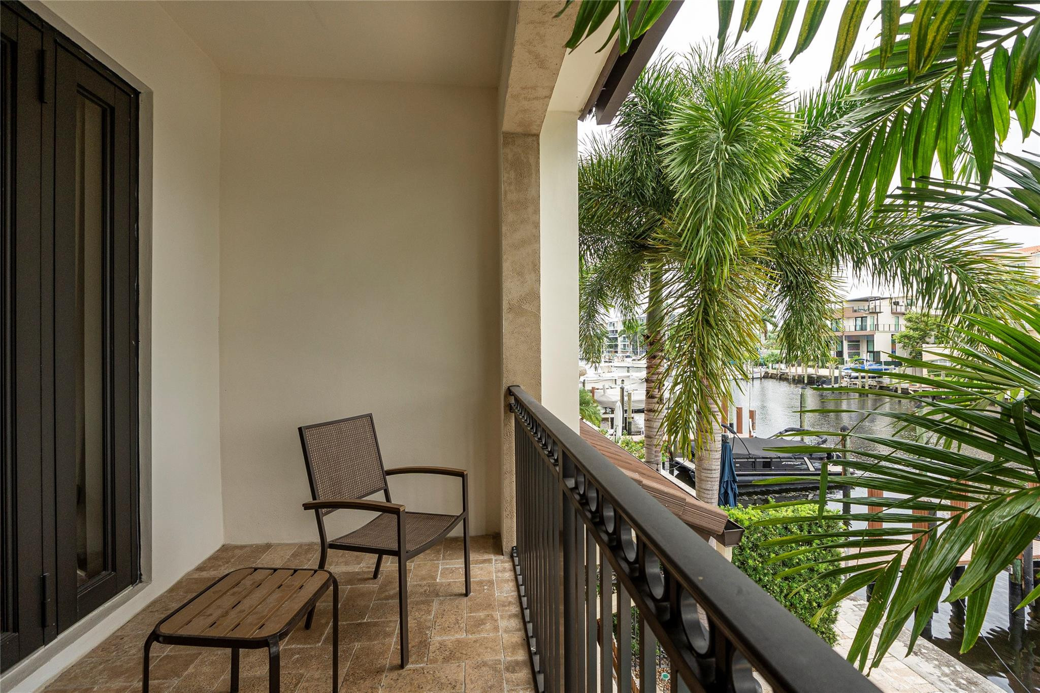 105 Isle Of Venice Drive 105