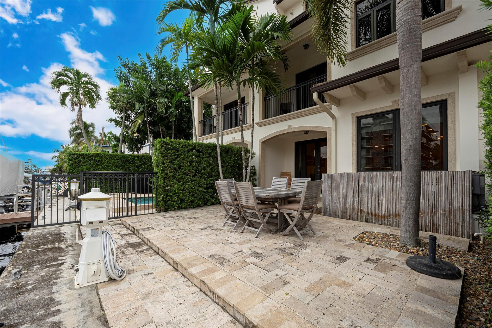 105 Isle Of Venice Drive 105
