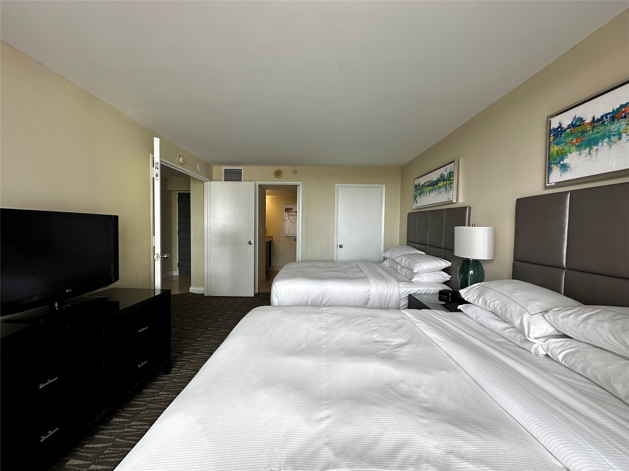 2670 E Sunrise Boulevard 709