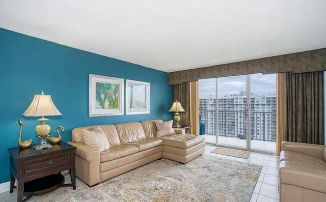 2801 NE 183rd Street 2014W