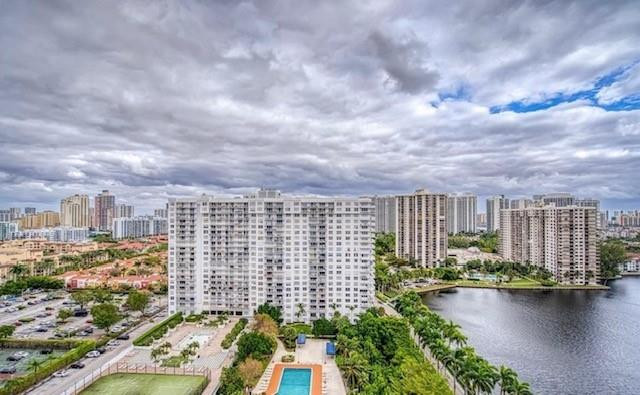 2801 NE 183rd Street 2014W