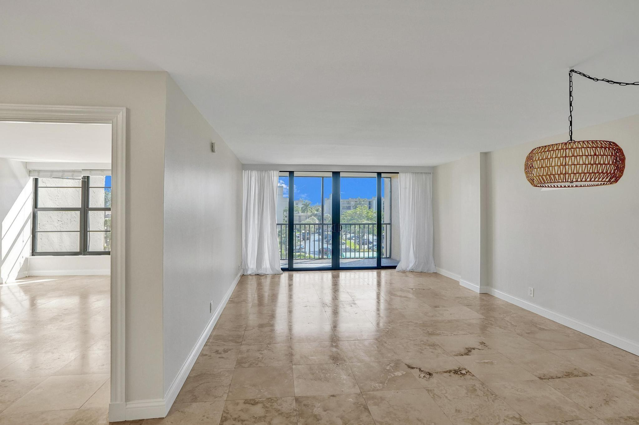 4 Royal Palm Way 503