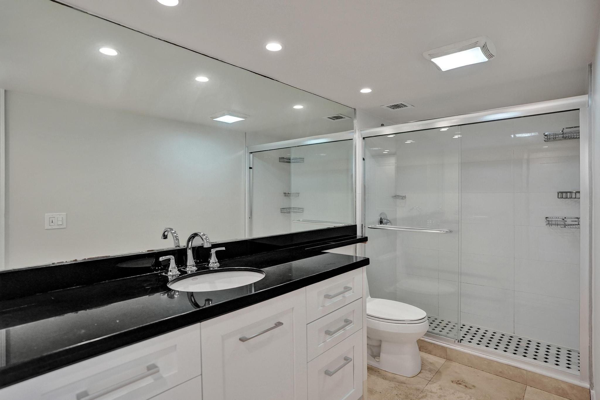 4 Royal Palm Way 503