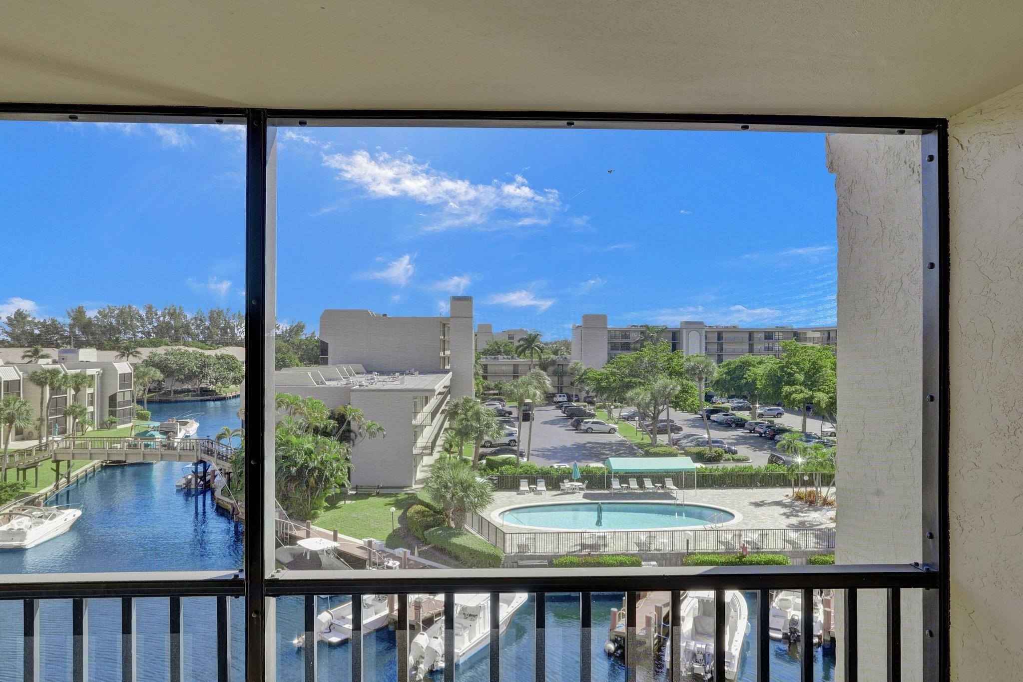 4 Royal Palm Way 503