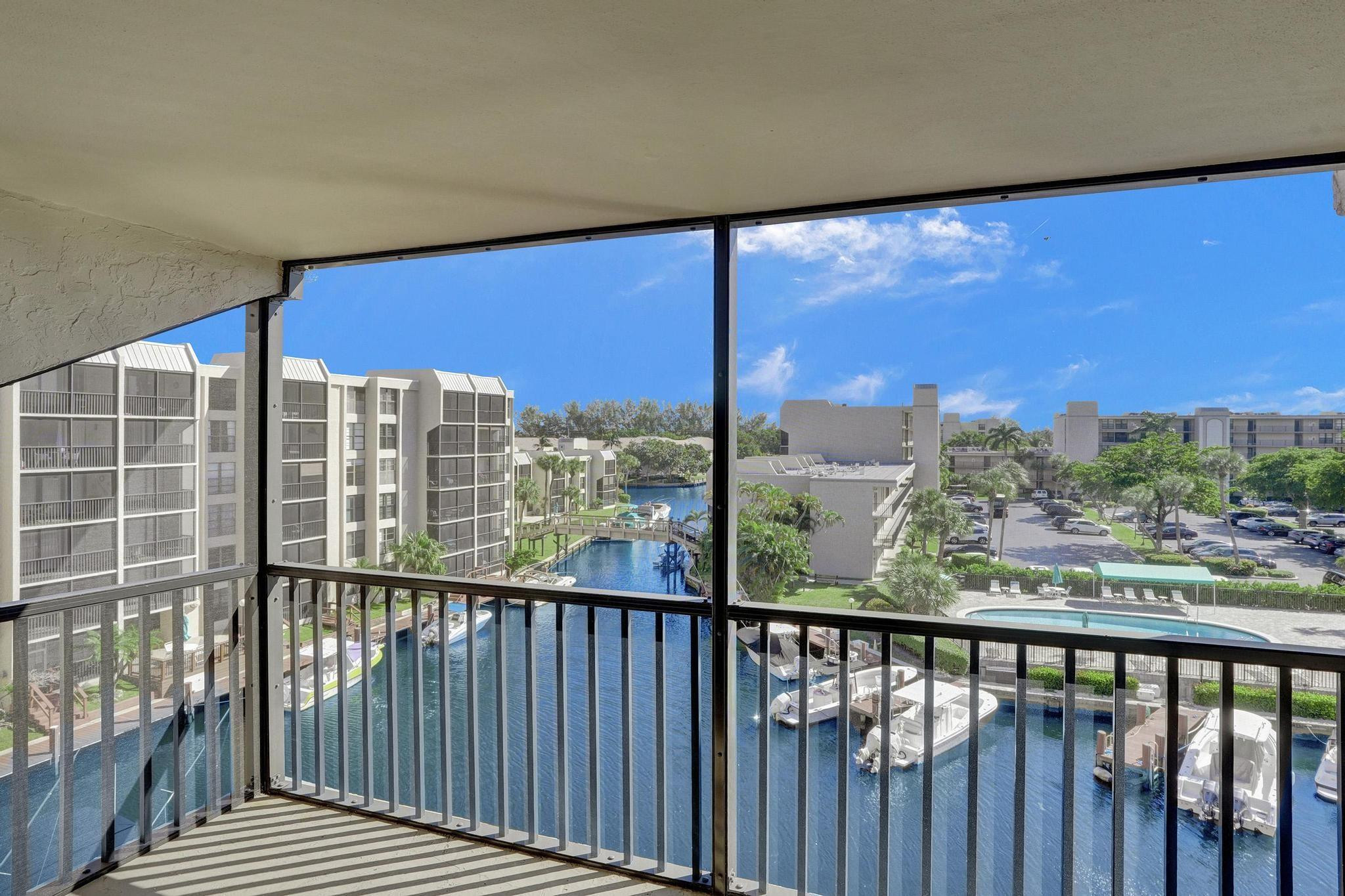 4 Royal Palm Way 503