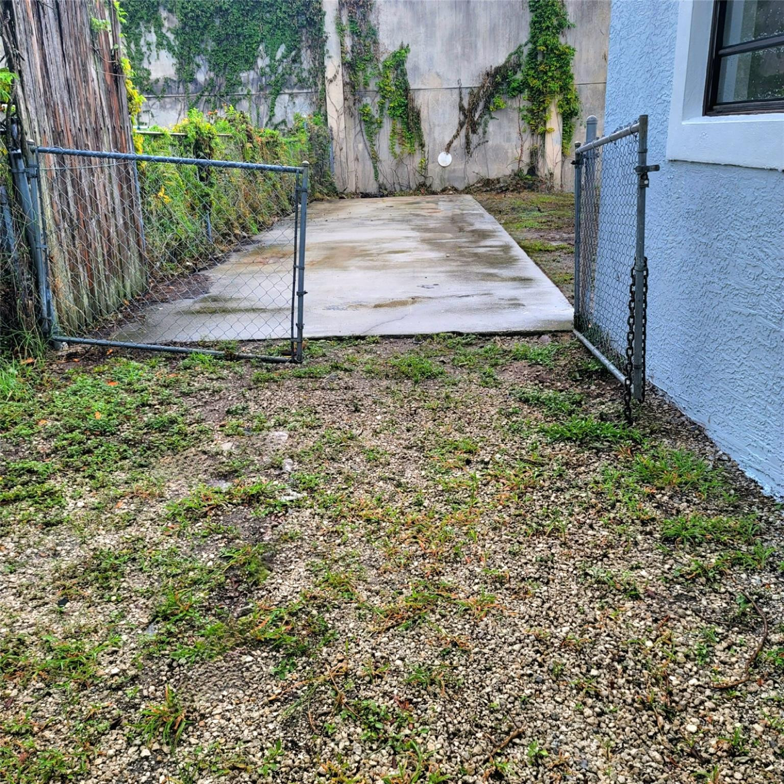 1838 Lauderdale Manor Drive