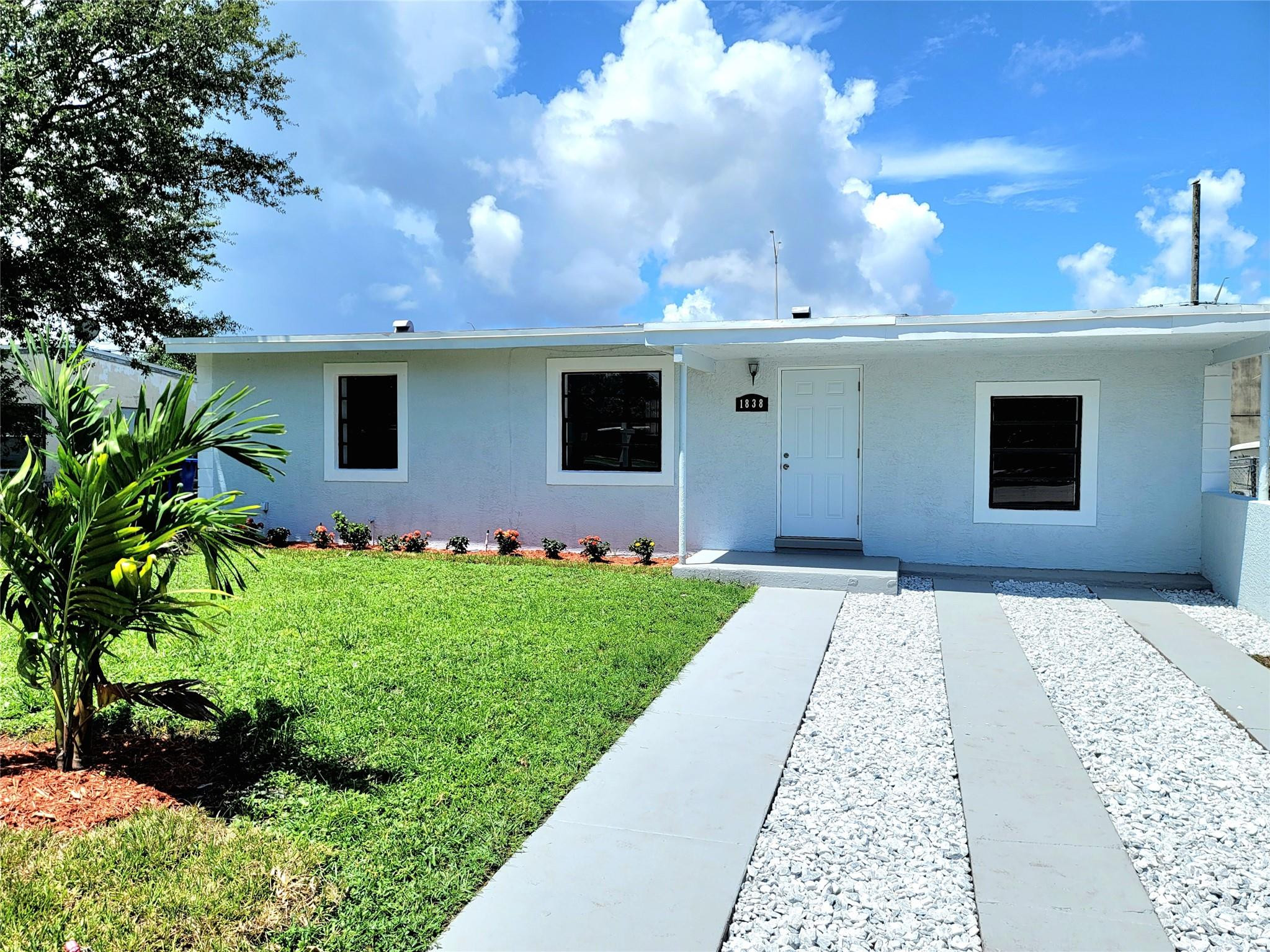 1838 Lauderdale Manor Drive