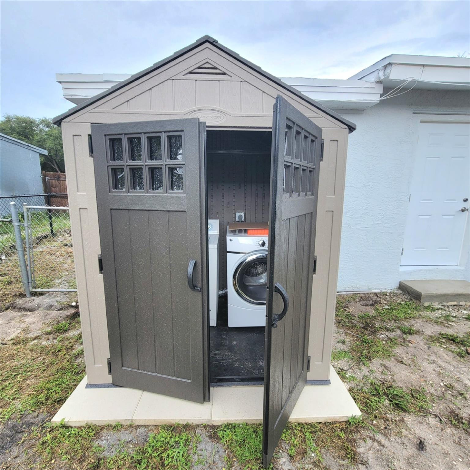 1838 Lauderdale Manor Drive
