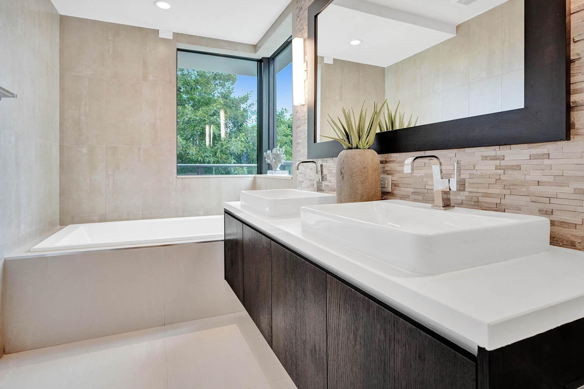 3040 N Ocean Boulevard N106