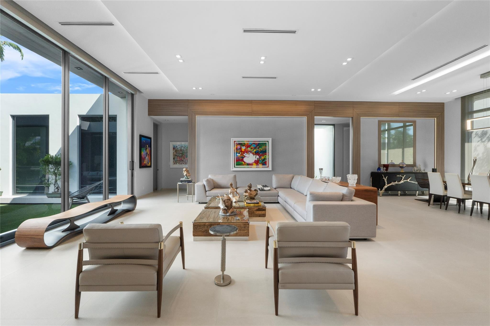 3917 Country Club Lane