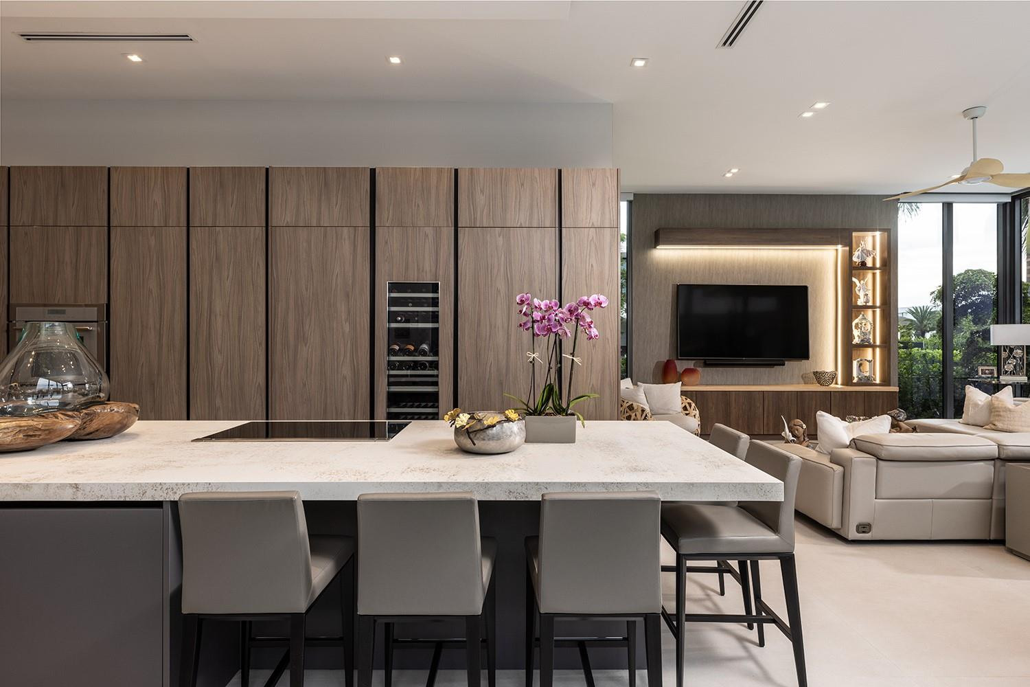 3917 Country Club Lane