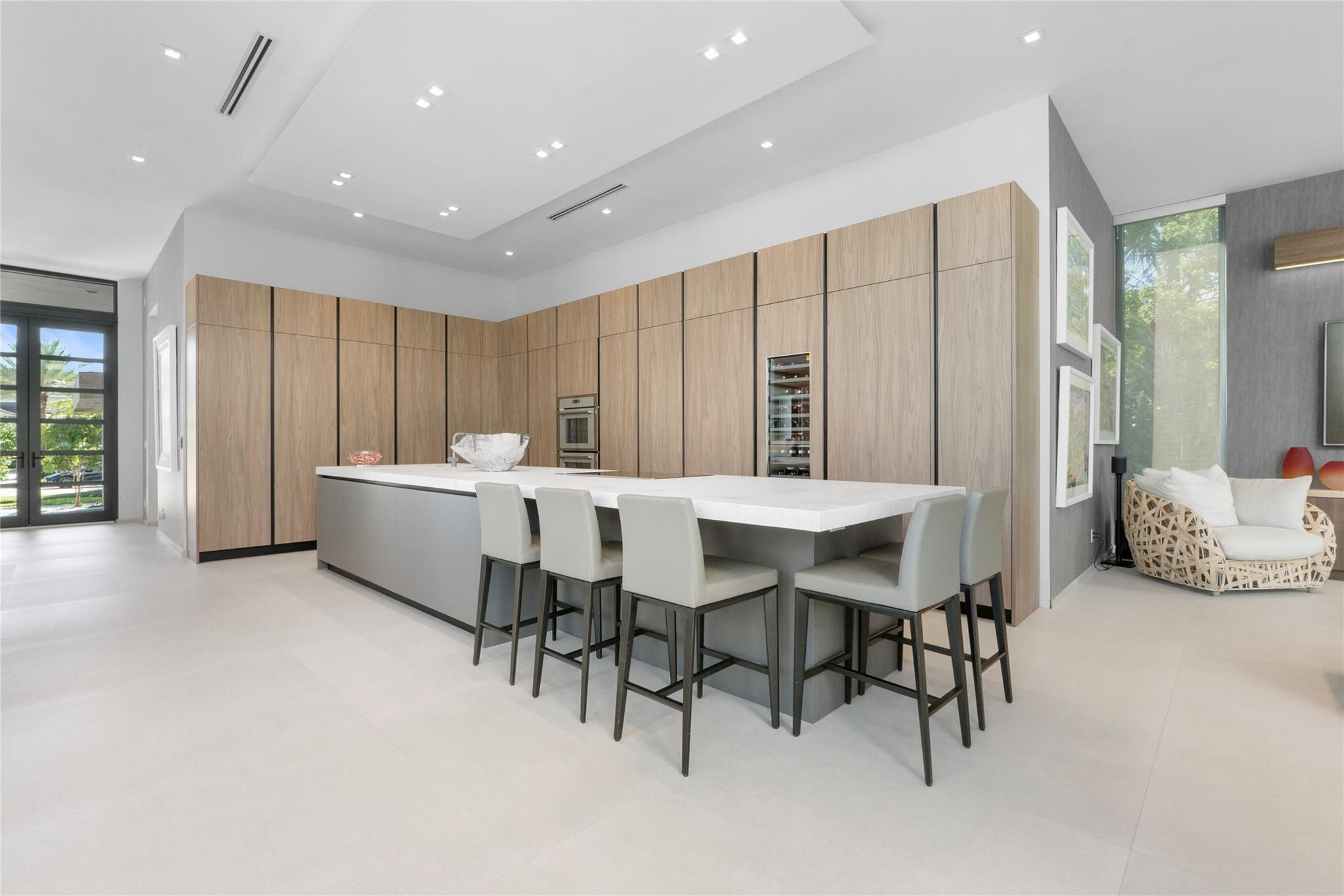 3917 Country Club Lane