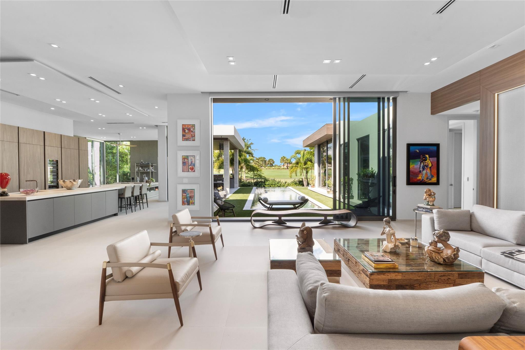 3917 Country Club Lane