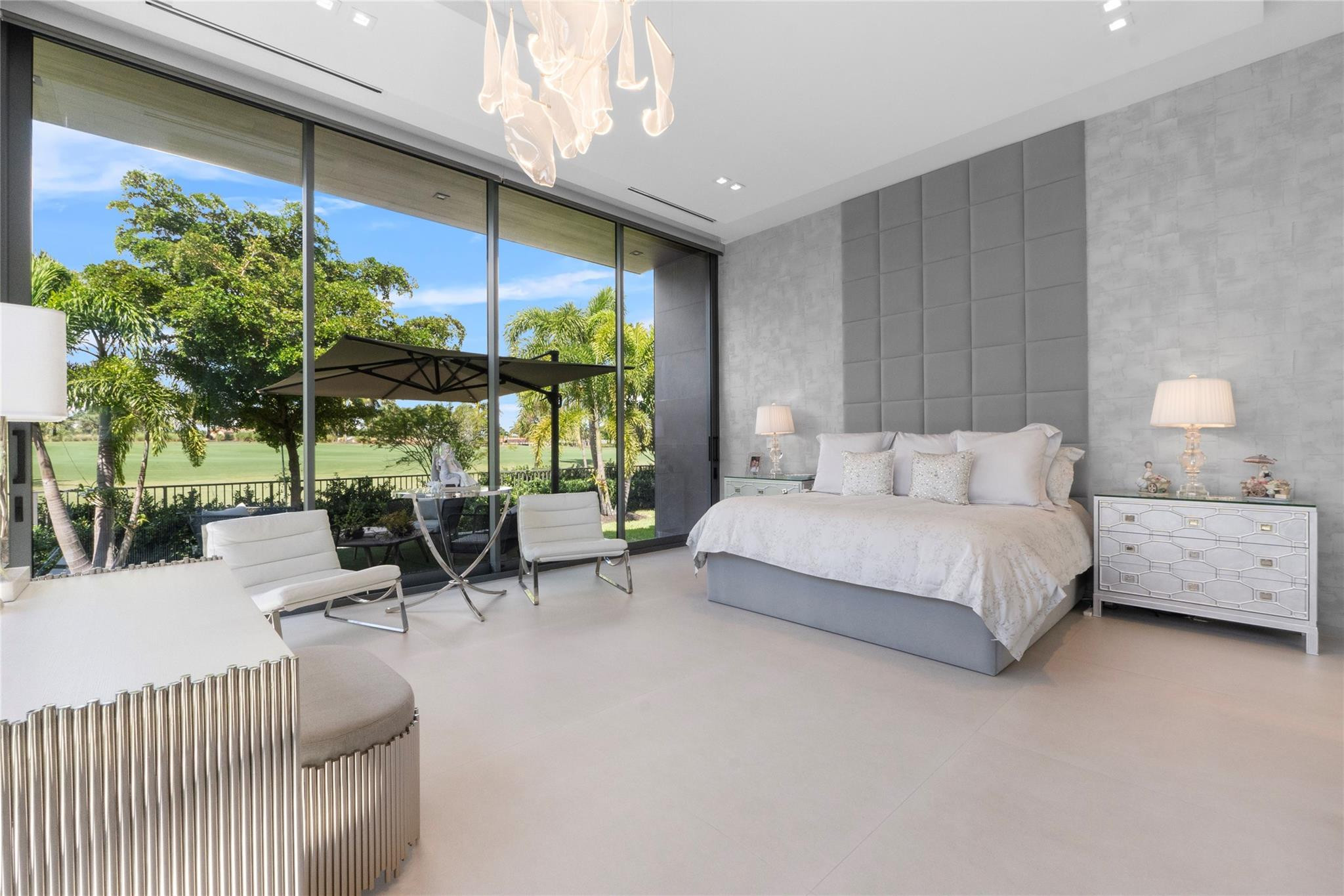 3917 Country Club Lane