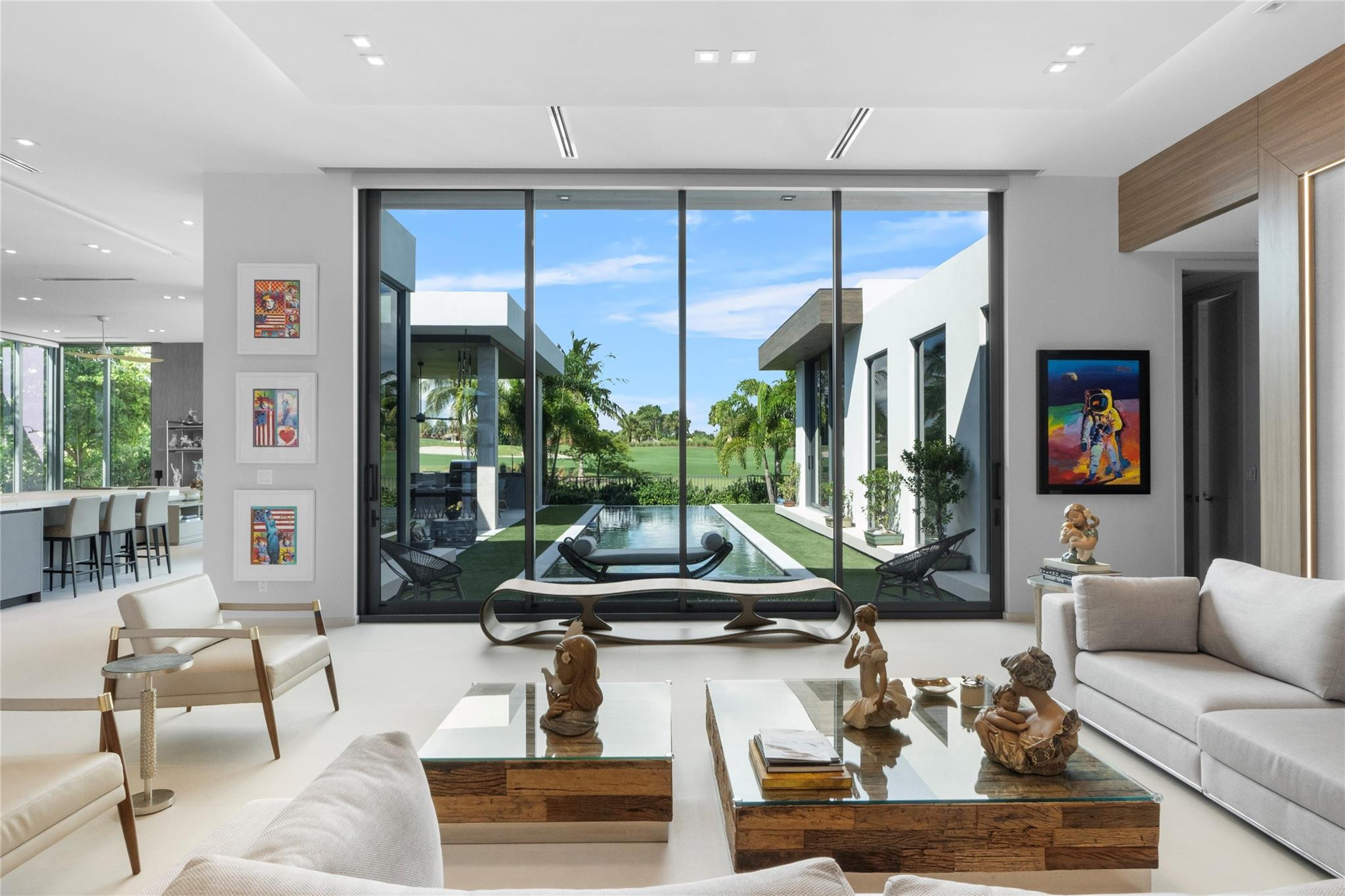 3917 Country Club Lane