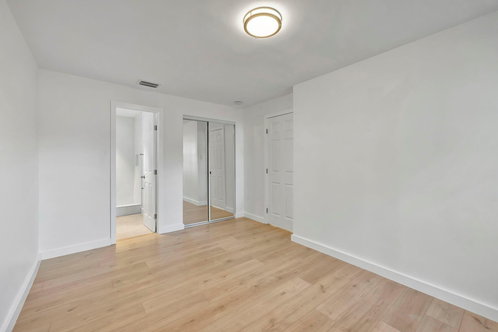 3404 Sloan Road