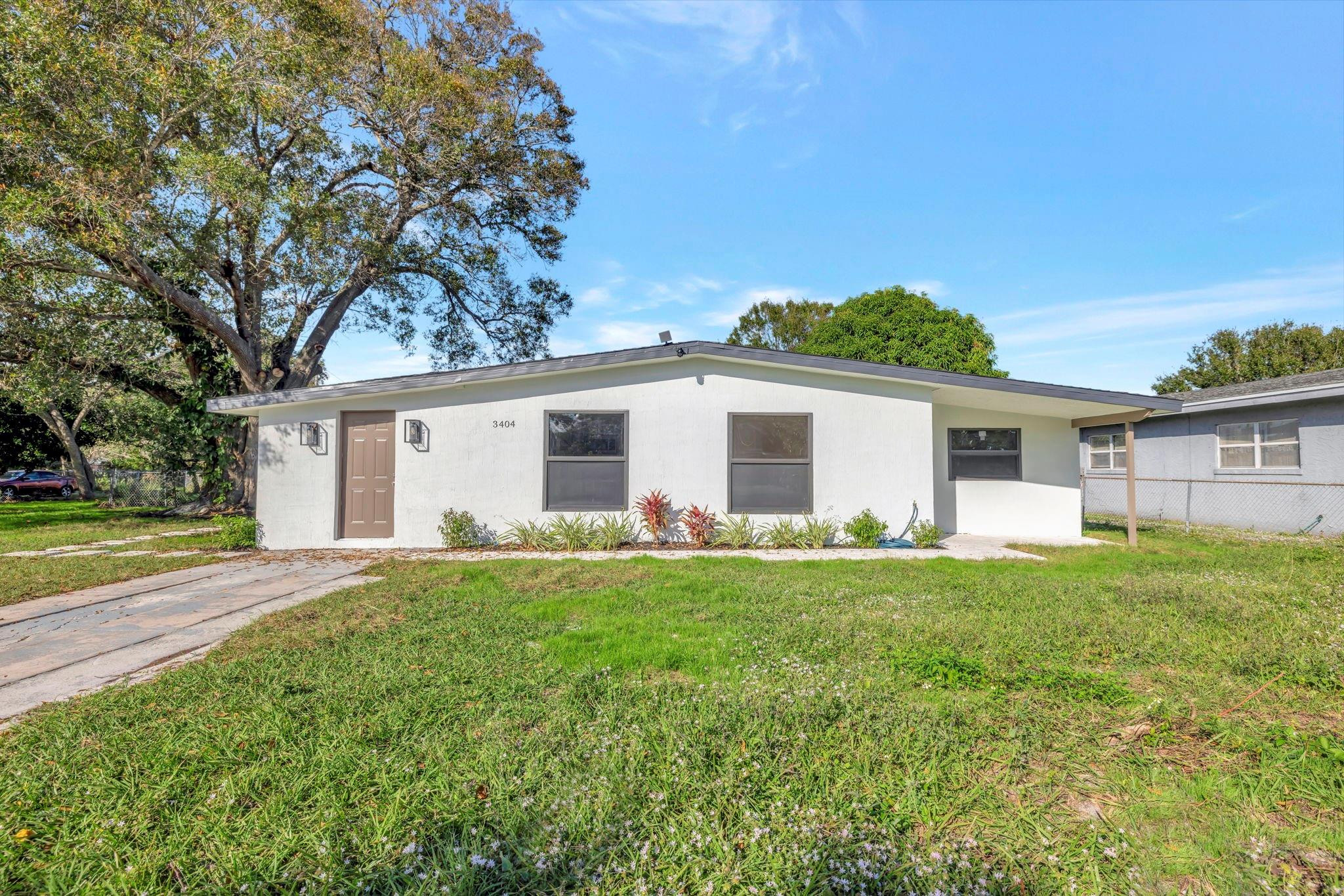 3404 Sloan Road