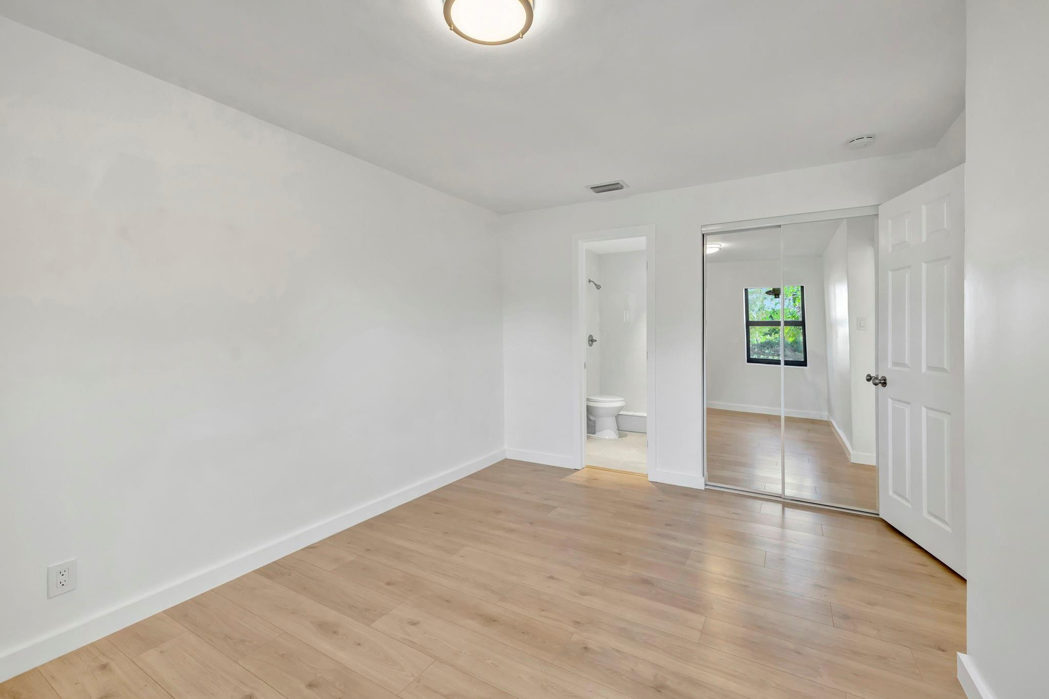 3404 Sloan Road