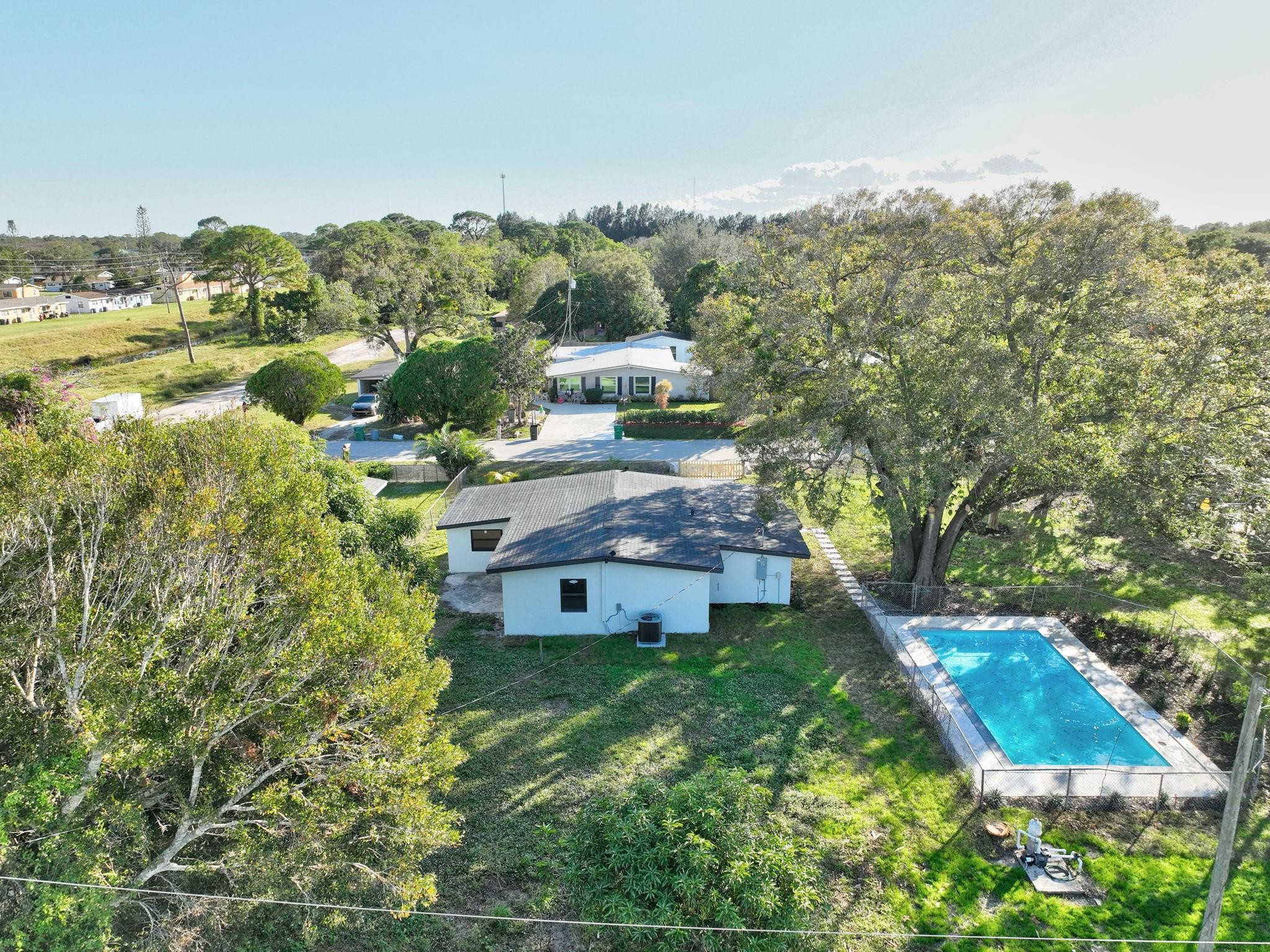 3404 Sloan Road