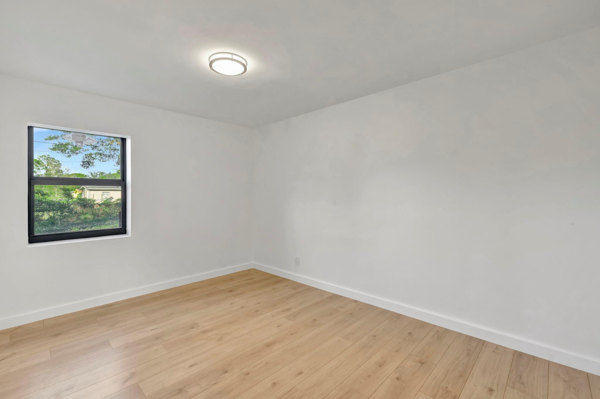 3404 Sloan Road