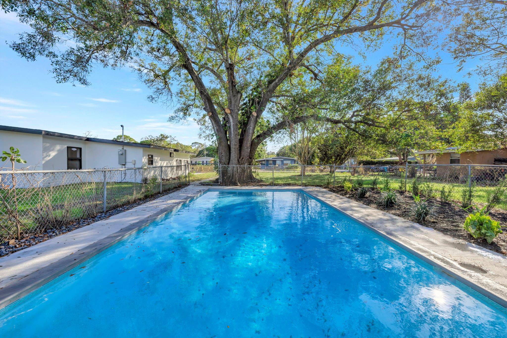 3404 Sloan Road