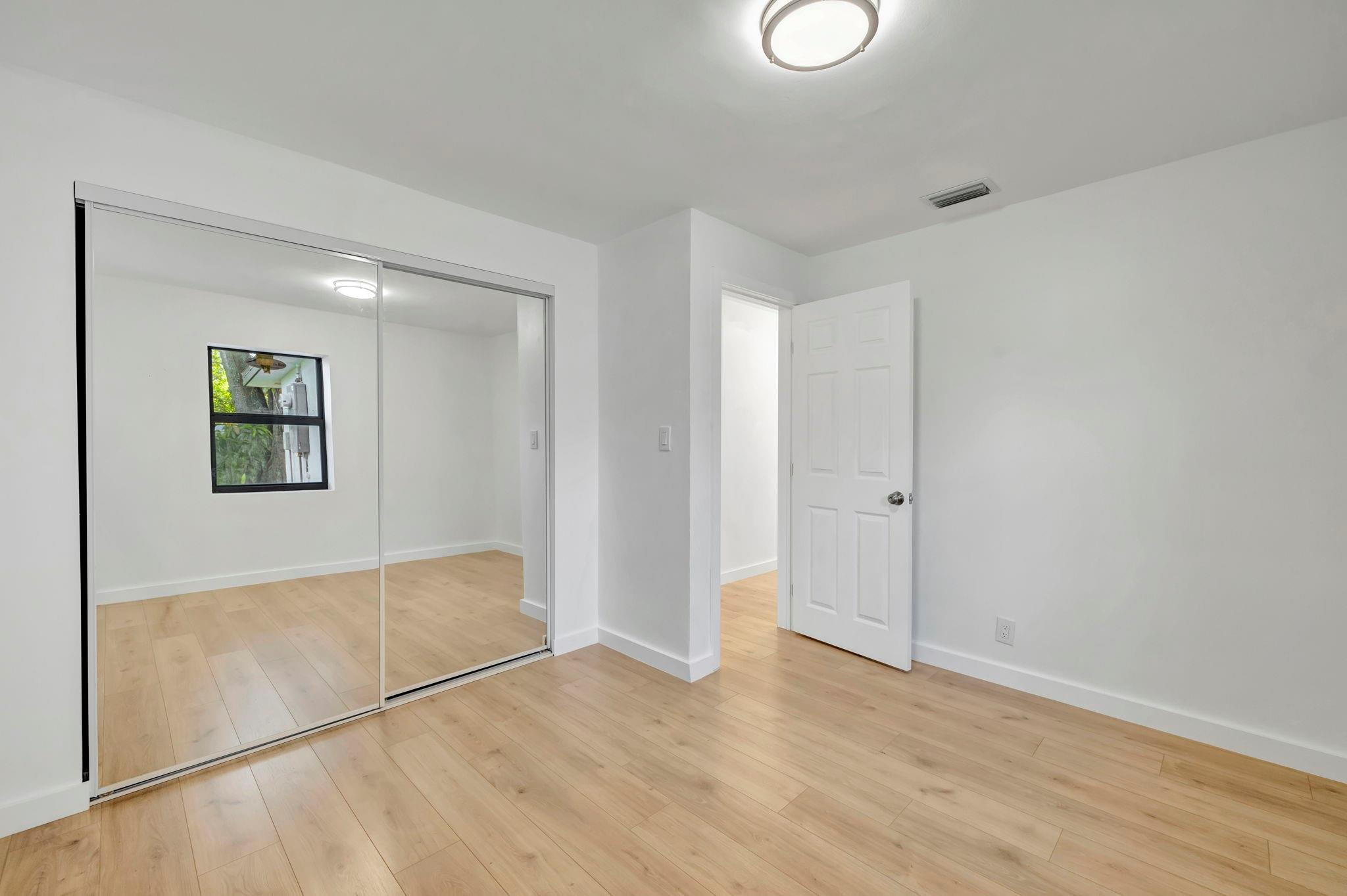 3404 Sloan Road