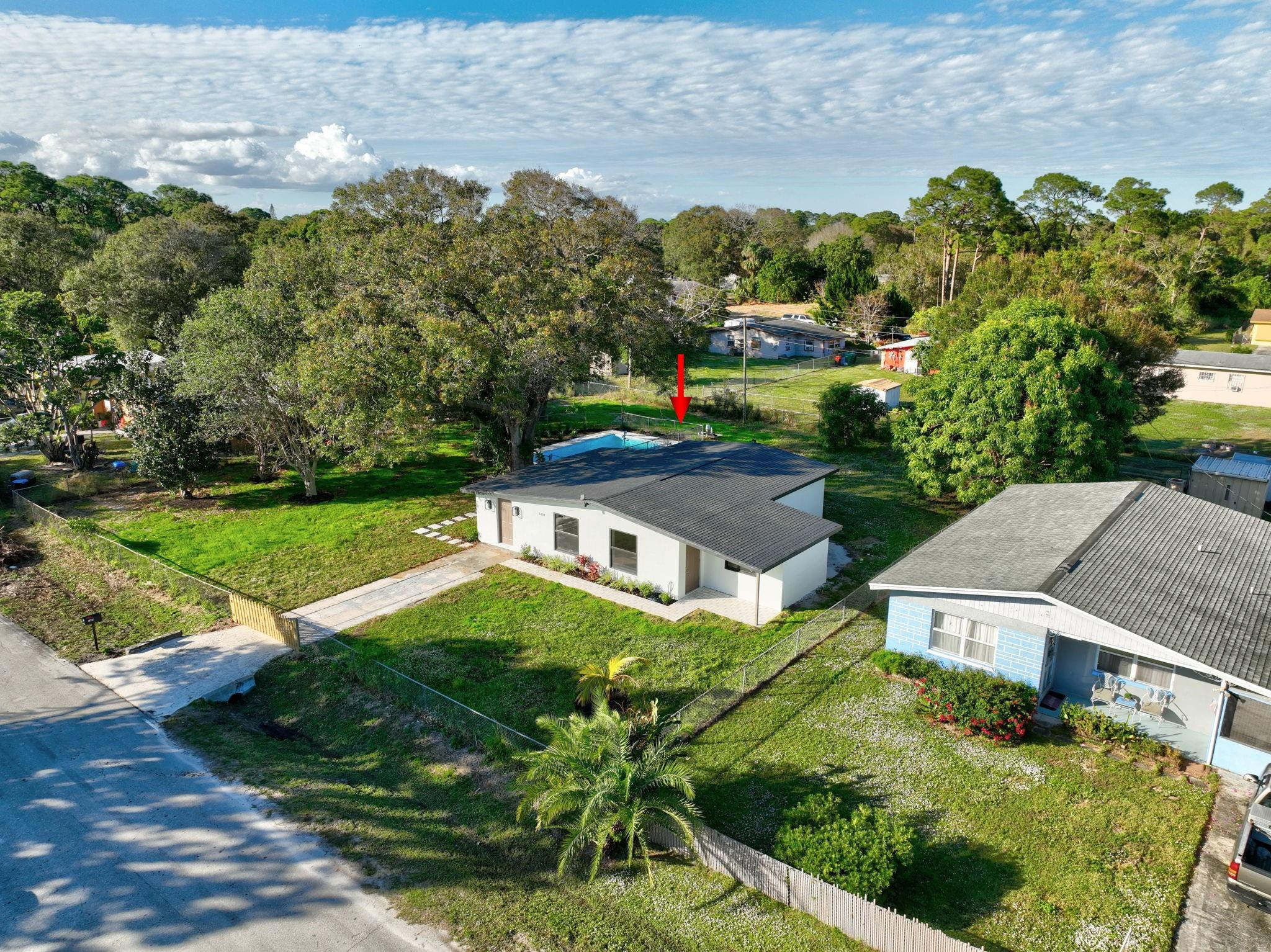 3404 Sloan Road