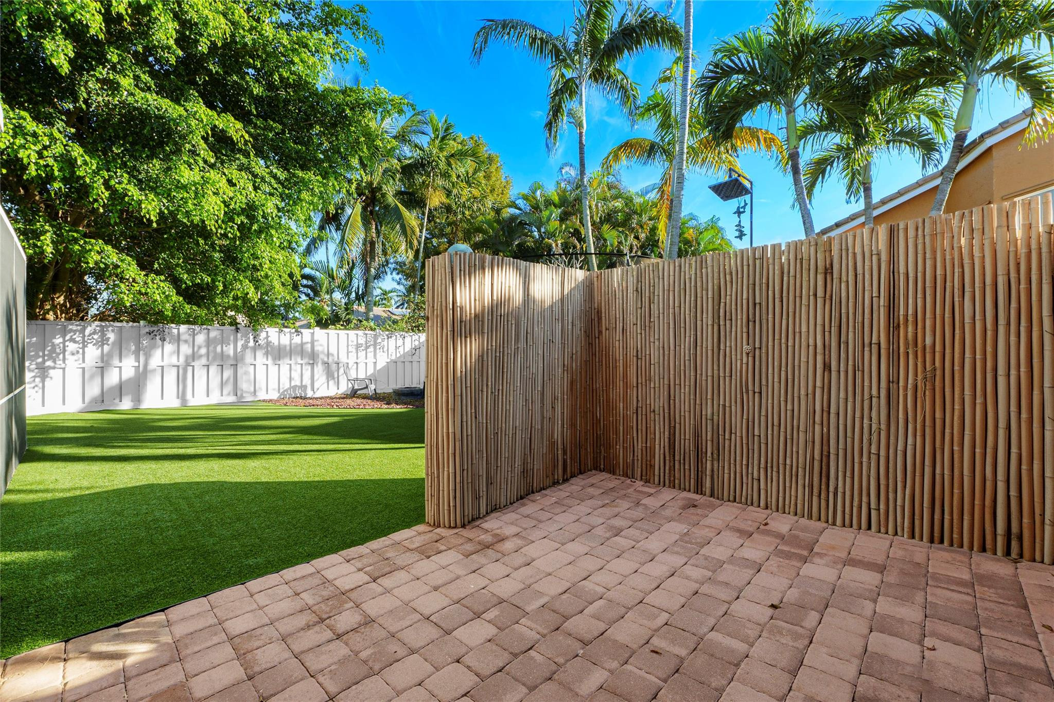 427 NW 112th Avenue