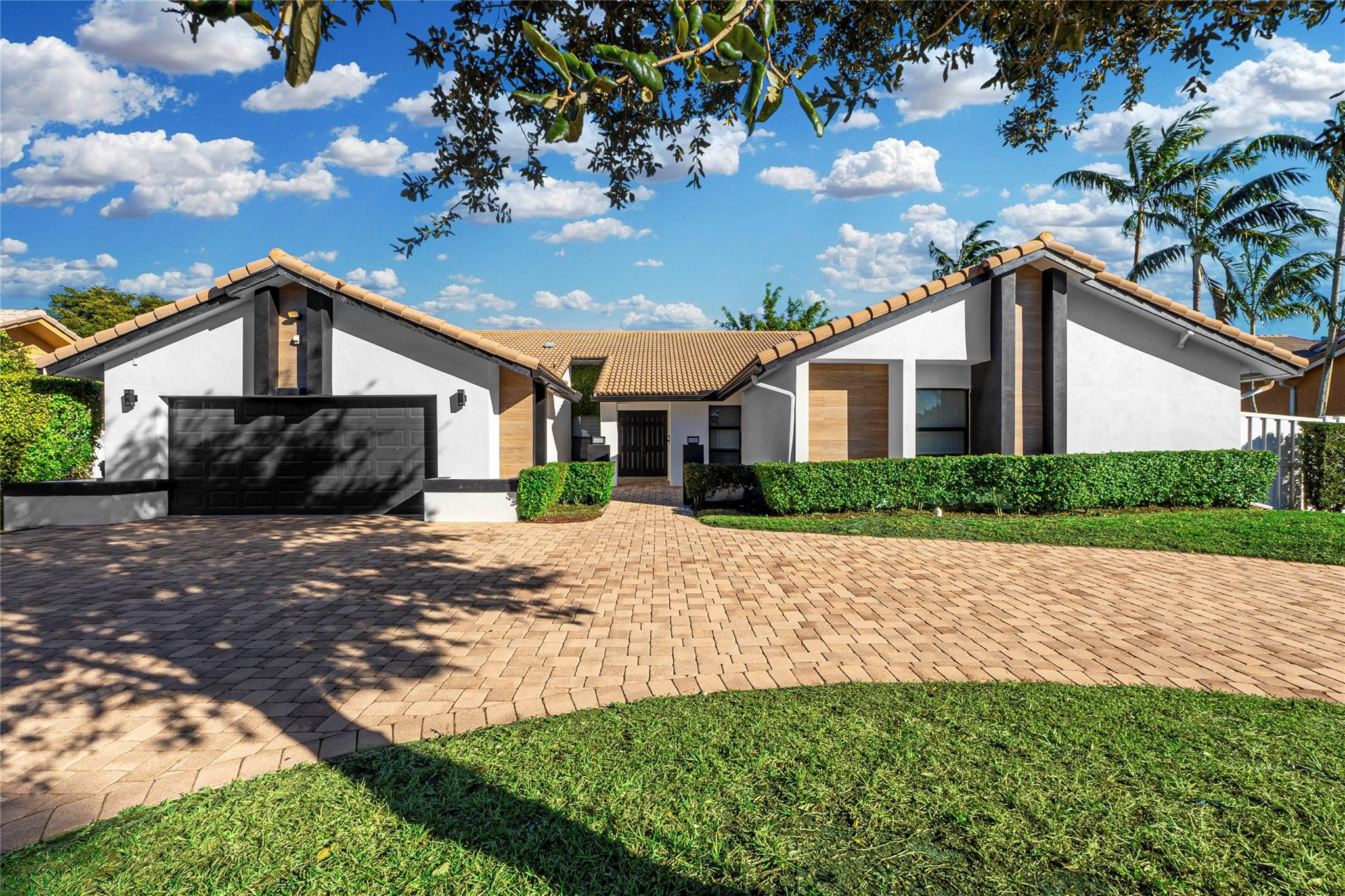 427 NW 112th Avenue
