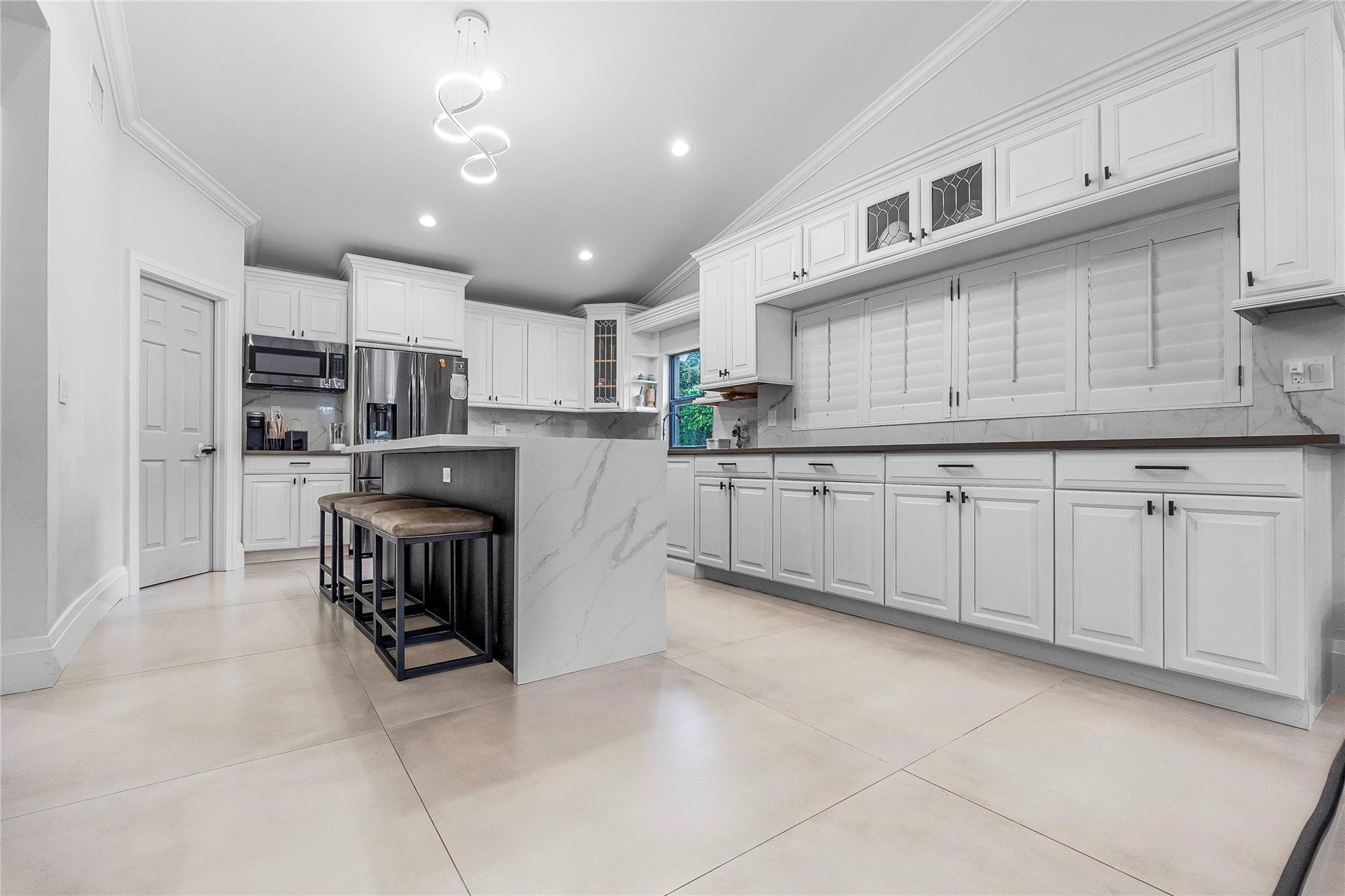 427 NW 112th Avenue