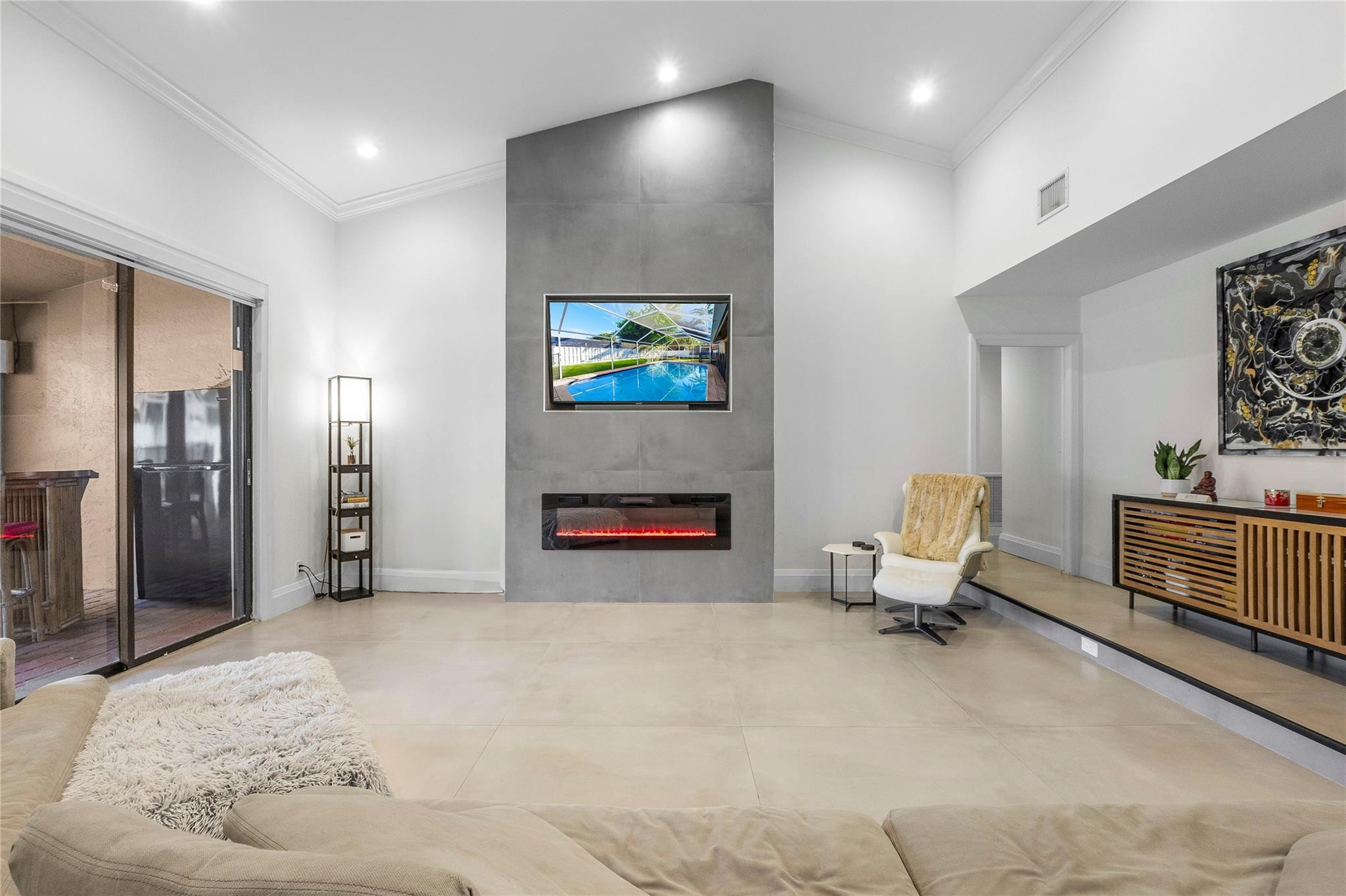 427 NW 112th Avenue