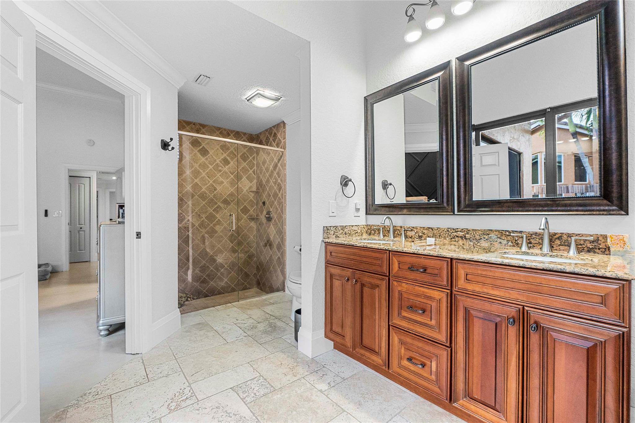 427 NW 112th Avenue