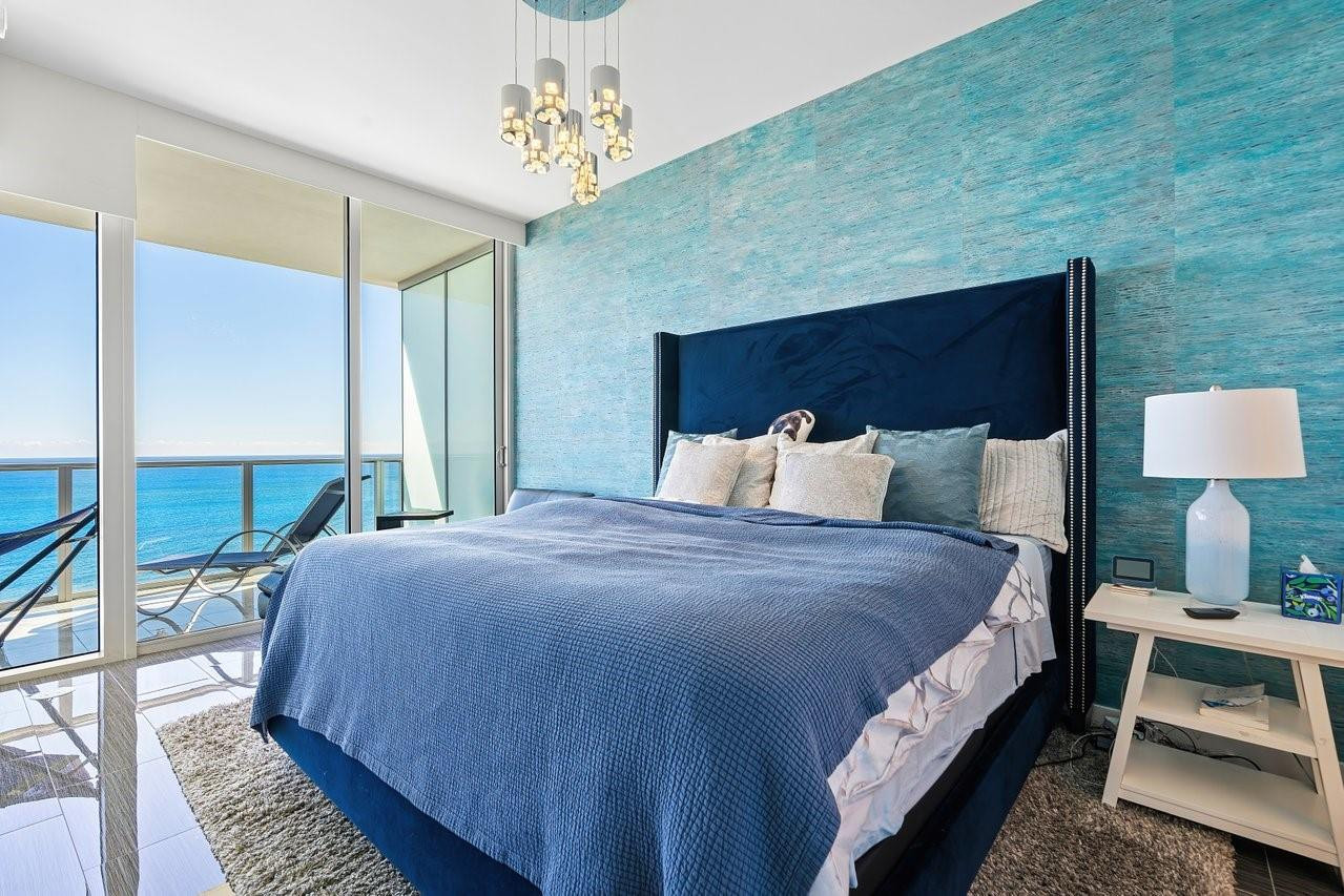 2200 N Ocean Boulevard S1402