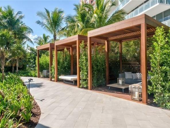 2200 N Ocean Boulevard S1402