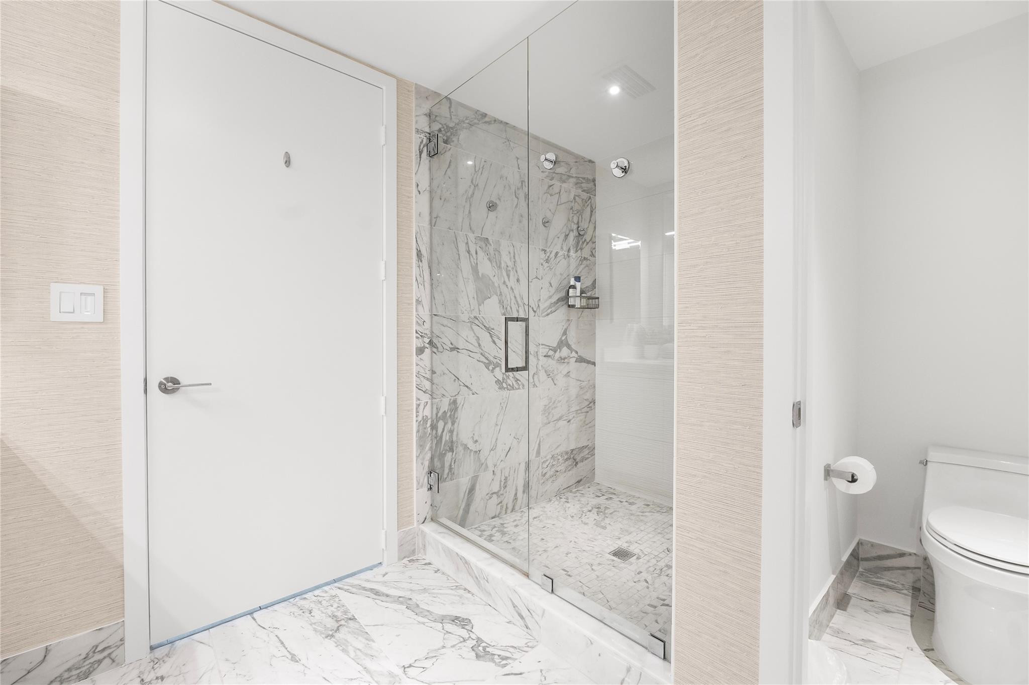 612 Bayshore Drive 402