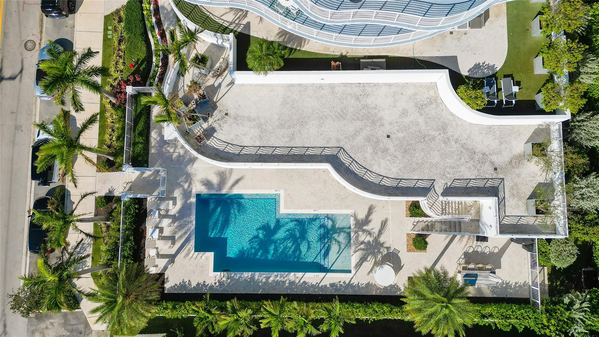 612 Bayshore Drive 402