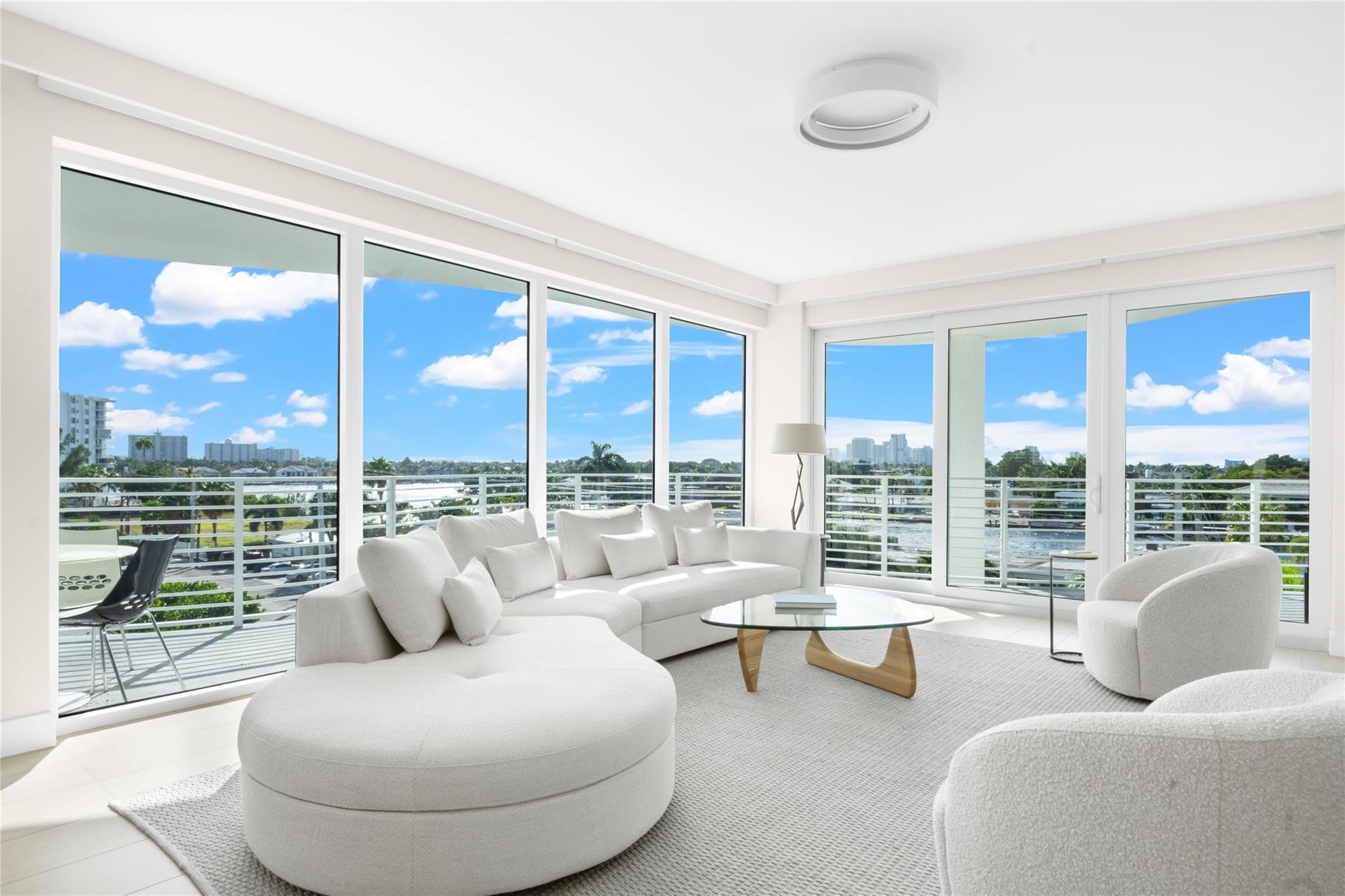 612 Bayshore Drive 402