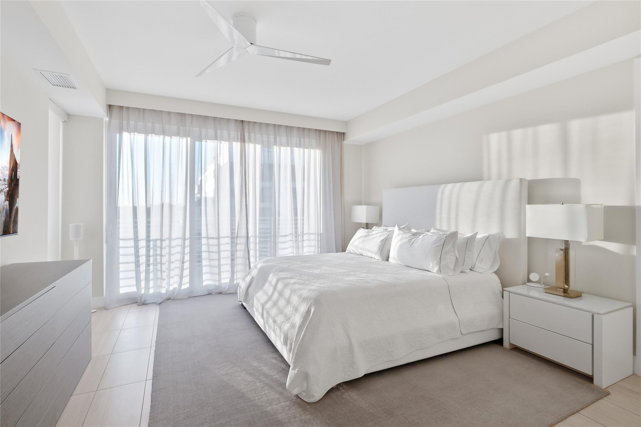 612 Bayshore Drive 402