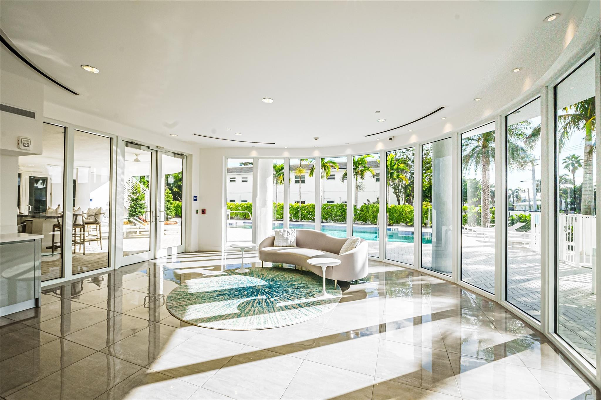 612 Bayshore Drive 402