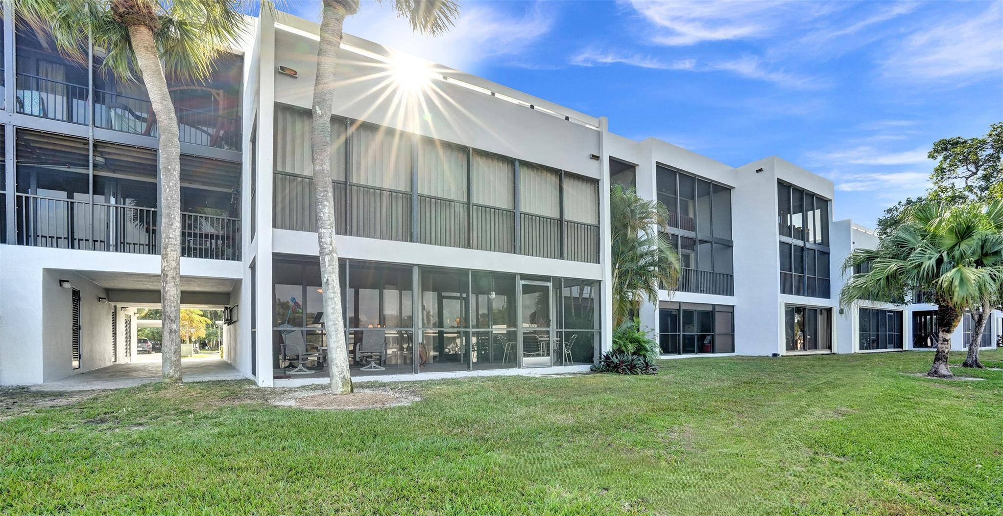 1100 SE 5th Court 85