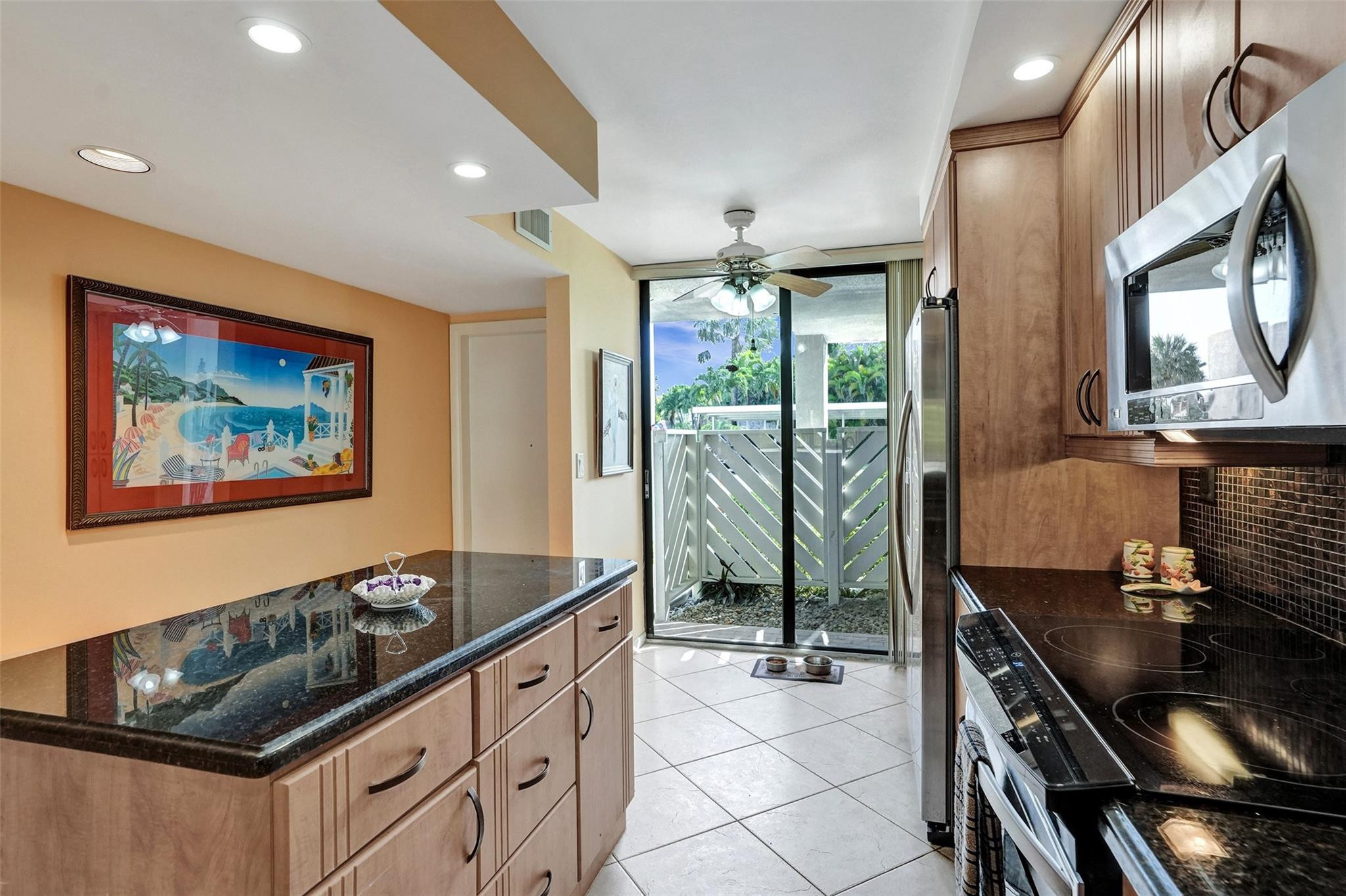 1100 SE 5th Court 85