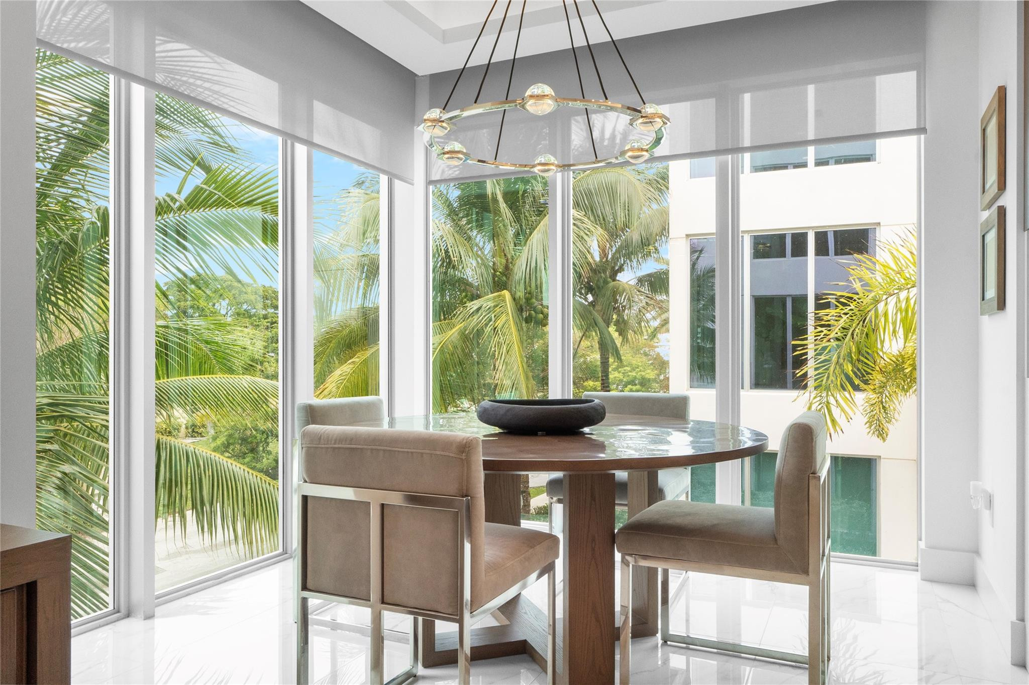 246 Garden Court 246, Lauderdale-By-The-Sea Unit: 246